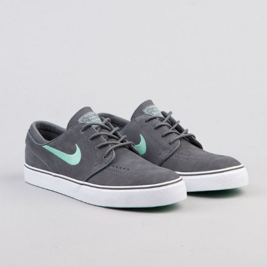 Nike SB Zoom Stefan Janoski "Orta Nane" resmi